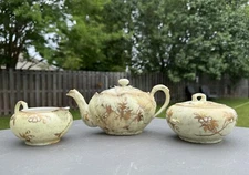Japanese Meiji Kutaniware Hand-painted Nagoya-Style Textured Gilt 3pc. Tea Set