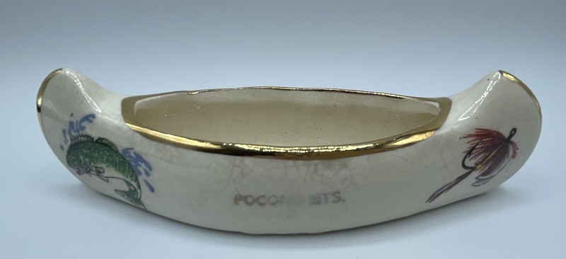 Vintage Ceramic Canoe Pocahontas 5.75" long x 2" wide. Gold Trim With Fish