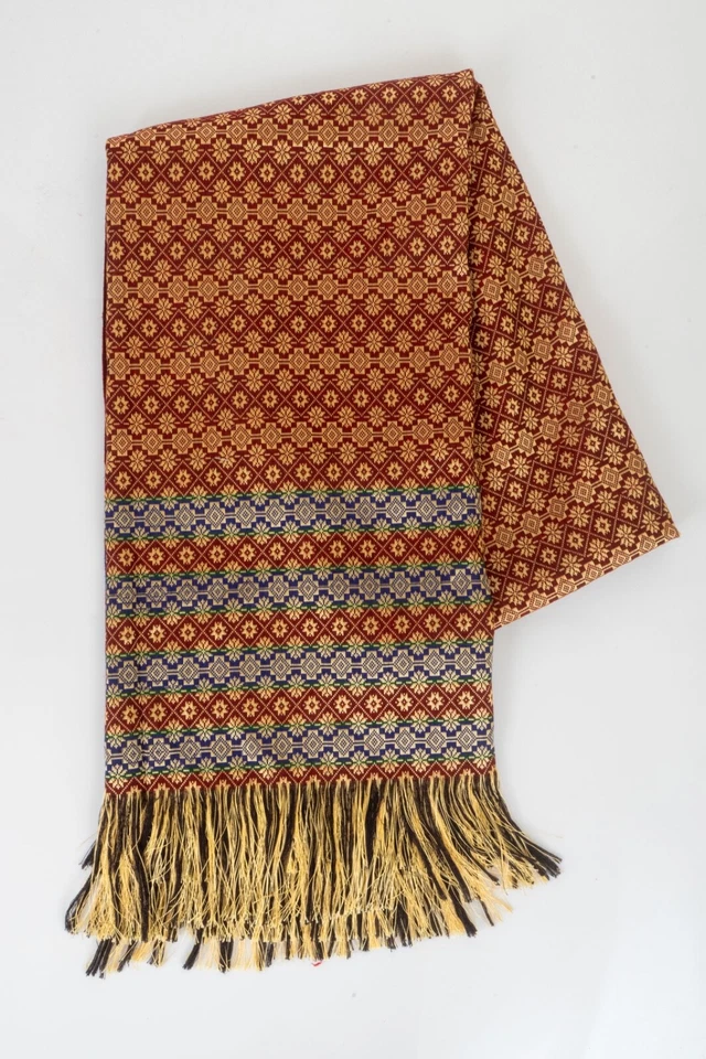 Increíble chal o envoltorio vintage lujoso de jacquard de seda fina y lana suave con flecos Foto 2 de 4