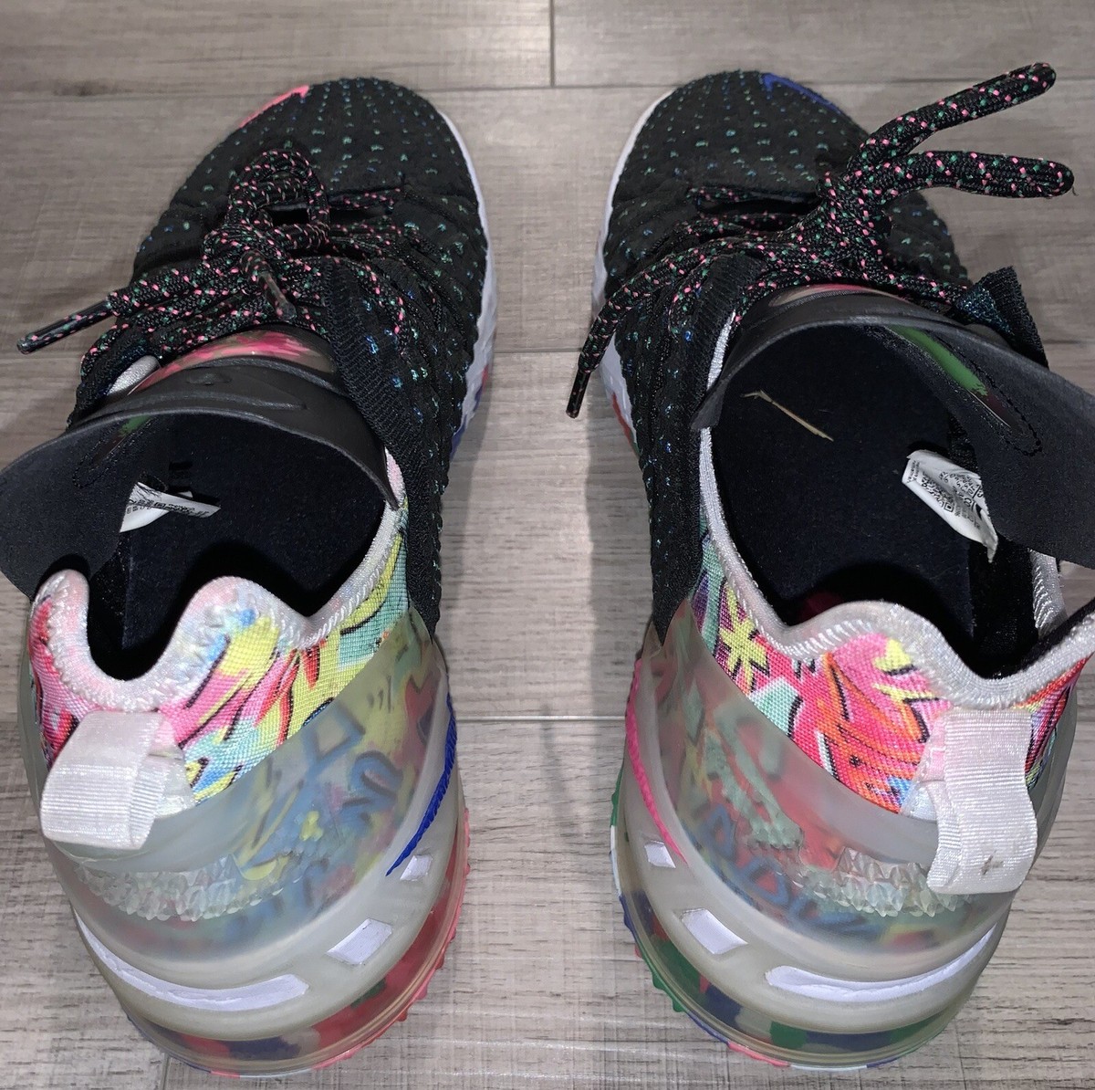 Nike LeBron XVIII James Gang Mens 11.5 Black Pink CQ9283-002 Nike LeBron XVIII James Gang Mens 11.5 Black Pink CQ9283-002