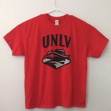 UNLV Rebels University of Las Vegas Mens T-shirt Sz XLarge