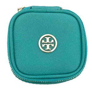 tory burch dory wedge
