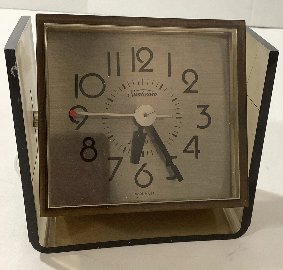Sunbeam Electric Clock In Collectible Alarm Clocks (1970-Now) for