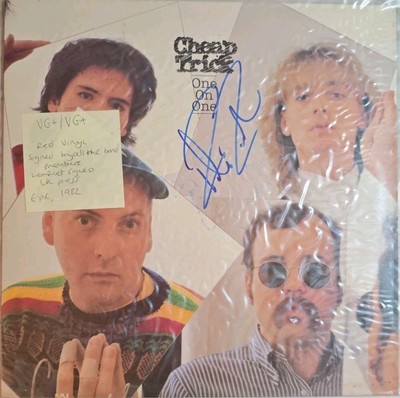 Cheap Trick One On One Vinyl Record VG+/VG+ EPC85740 1982 Signed By All Band