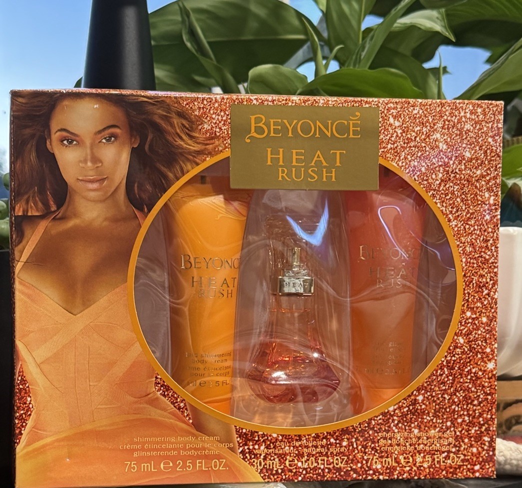 Beyoncé Heat Rush Woman Perfume Gift Set Body, Shower & Perfume