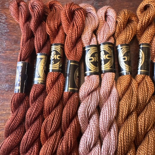 Lot of 20 DMC Cotton Perle #5 FALL COLORS Pearl Embroidery Floss 25m/27.3y/5g E - Picture 2 of 4