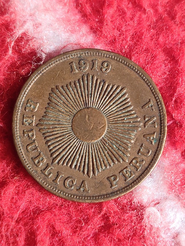 1919 Peru Two Centavos 
