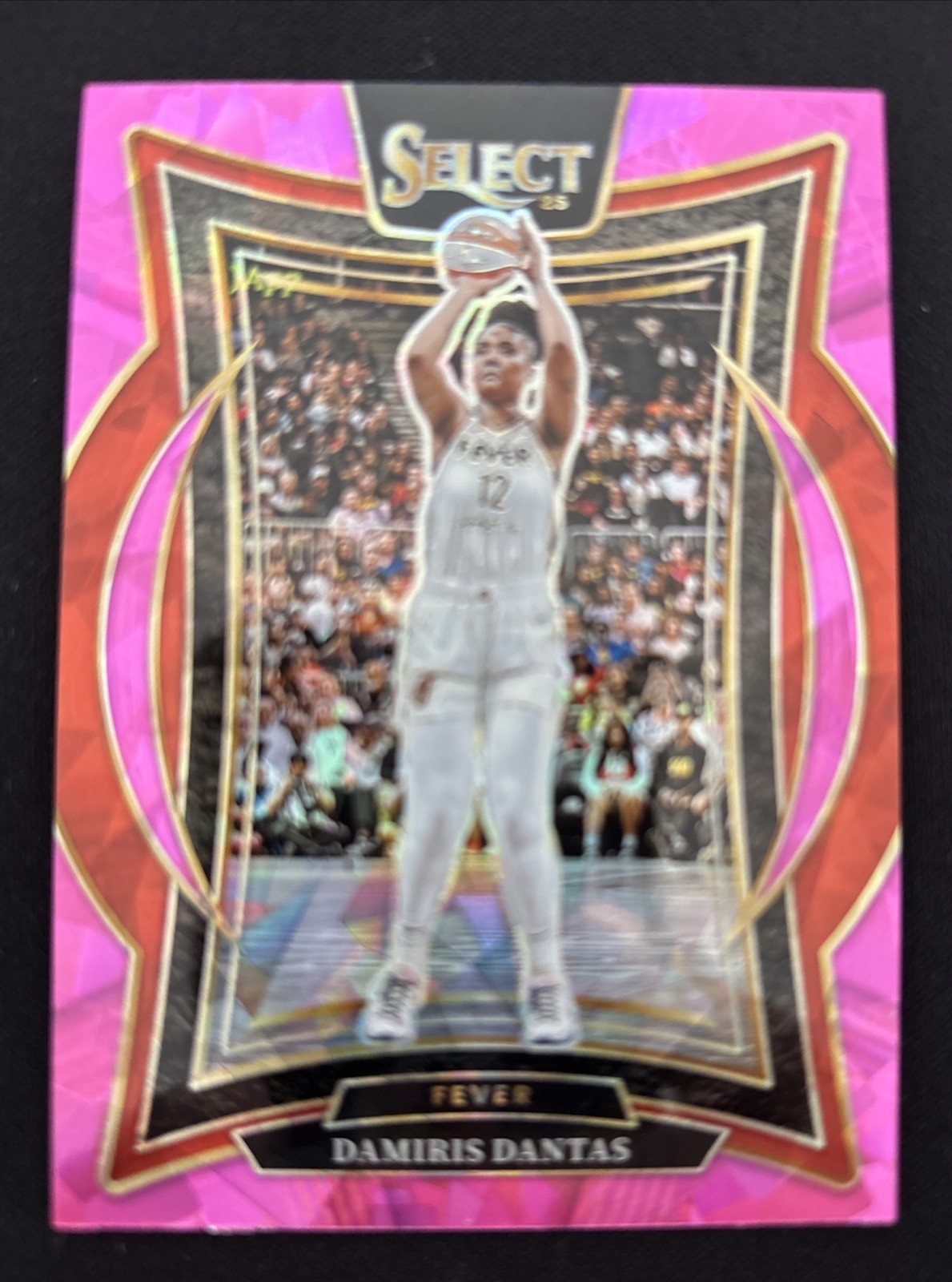 2025 Panini Select WNBA Damiris Dantas #37 Pink and  Prizm