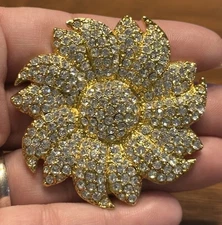 Camrose Kross JBK JACKIE KENNEDY GOLD PLATED CRYSTAL SUNFLOWER BROOCH PIN