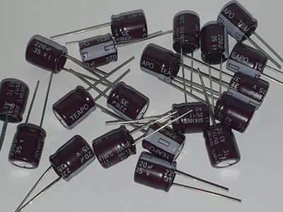 20x Elko 220µF / 35V 105°C 10x12mm 220uF