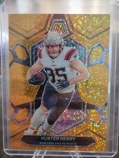 HUNTER HENRY 2024 MOSAIC FOOTBALL GOLD SPARKLE PRIZM SSP PATRIOTS /24 