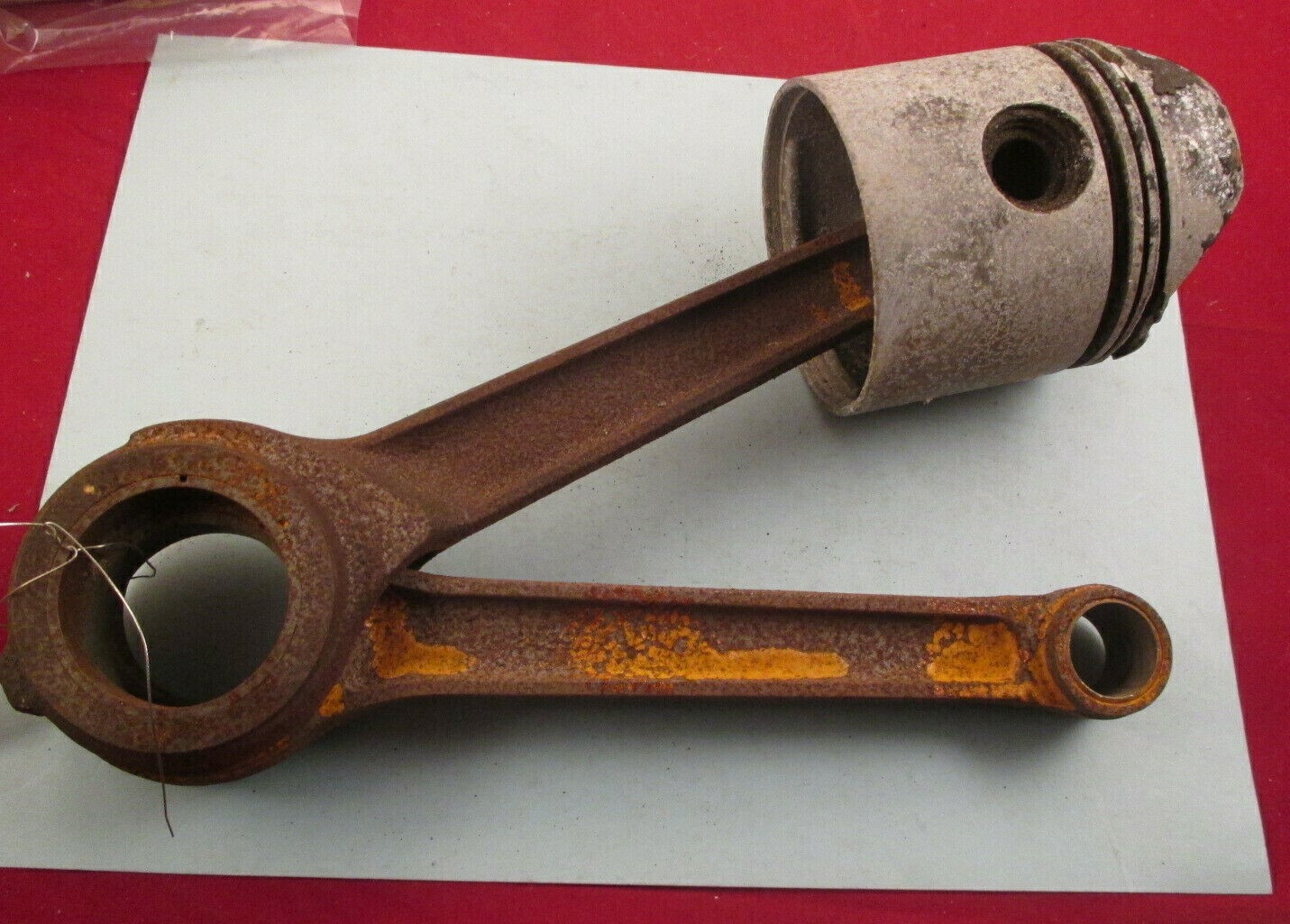 Foto 1 di 6