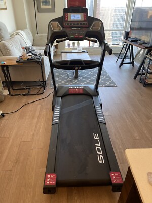 Sole Fitness F63 Folding Treadmill Great Condition