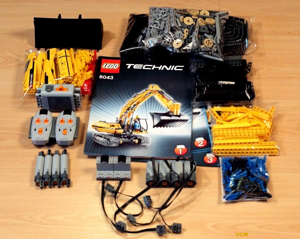 LEGO Technik 8043 Motorisierter Raupenbagger + Aufbauanleitung + OVP + Sticker - Bild 4 von 4