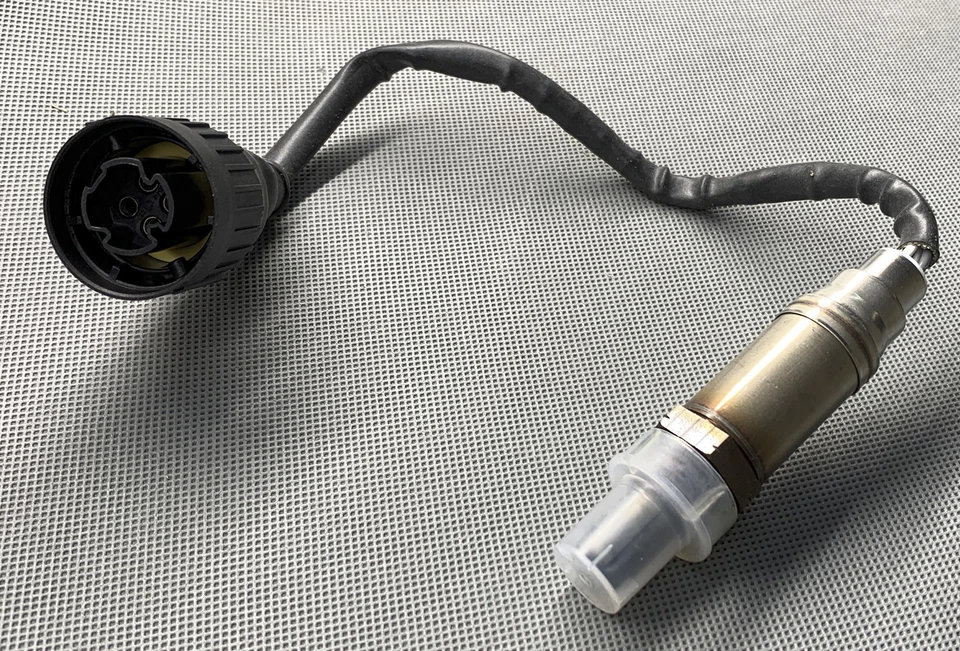 Sensor de oxígeno OE GENUINO O2 11781247235 para BMW 318i 318is 1994-1995 1,8 L Foto 3 de 4