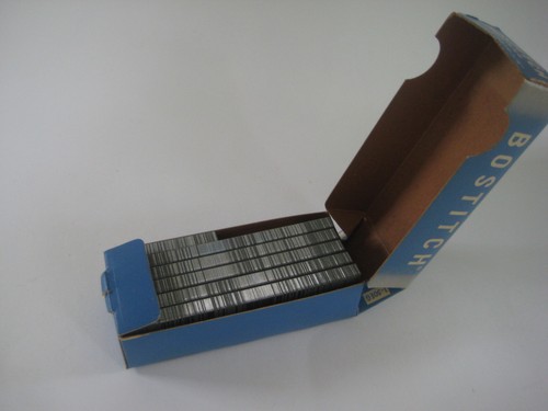vtg Box of 5000 Bostitch Standard STAPLES East Greenwich RI retro stapler SBS19 - Picture 2 of 2