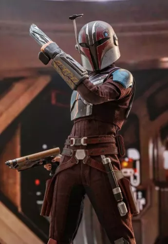 New in stock Hot Toys TMS111 Star Wars Ahsoka Sabine Wren 1/6 Action Figure - Picture 6 of 8
