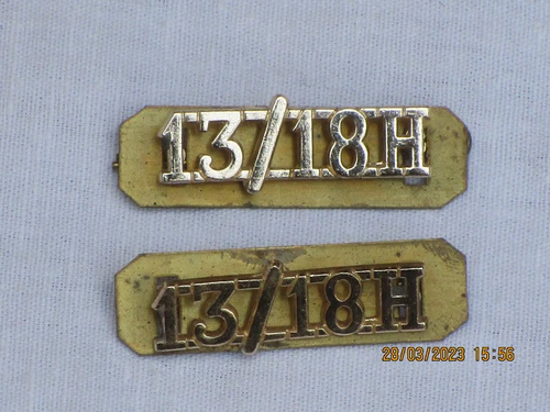 13th/18th Royal Hussars, 13/18H, Anodised Aluminium With Eyes, Shoulder Titles