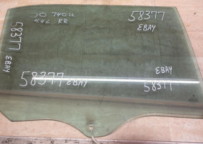 1998-2001 BMW 740I BMW 750I Passenger Side Right Rear Door Glass Window OEM