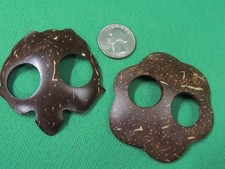  2 Hawaiian Tropical Beach Cover Up Coconut Shell Sarong Buckles Ties Clips