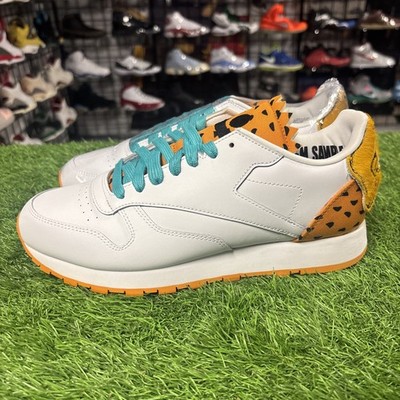 Reebok Classic Leather x The Flintstones White GY3984 Sz 9 Samples Rare