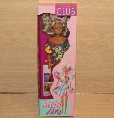 Muñeca vintage Steffi Love Club rubia rojo flores nueva en caja años 90