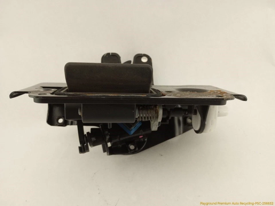 Chrysler Crossfire Rear Trunk Deck Lid Lock Latch Actuator Fits 2004-2008 04 05 - Image 4 of 4