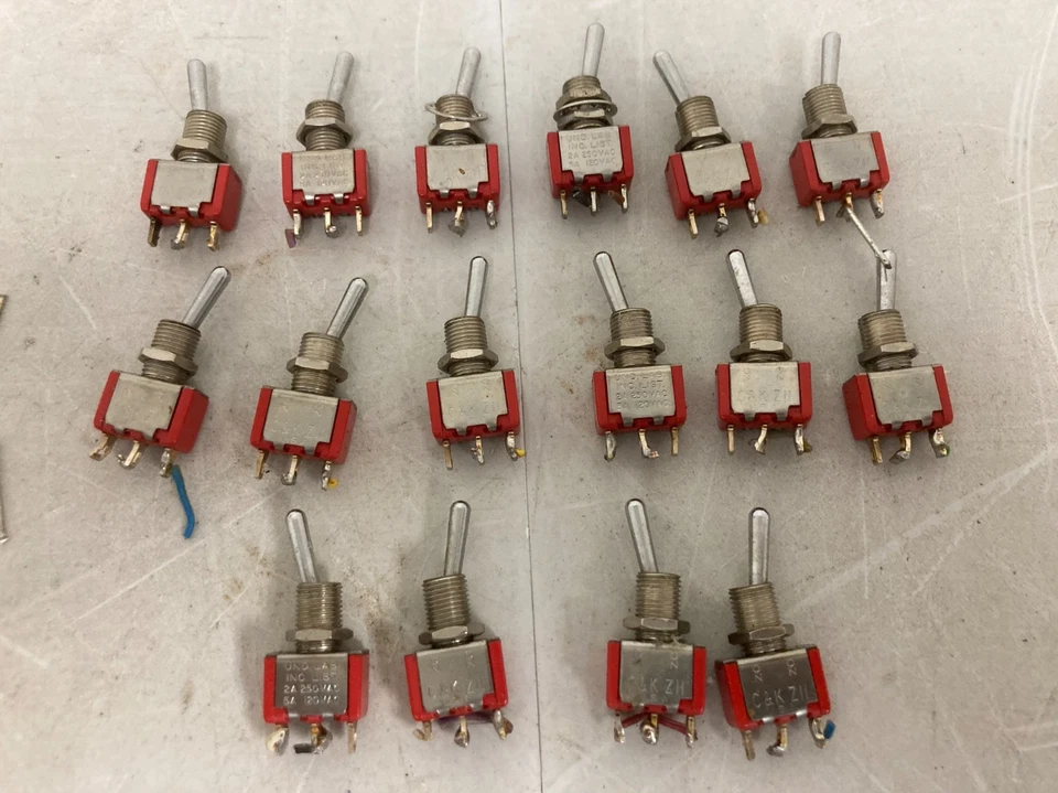 16X Red 3 Pin 3 Position ON-OFF-ON SPDT Mini Momentary Toggle Switch MTS-123 AC - Image 3 of 4