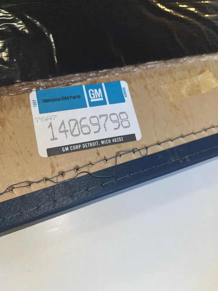 Panel de carga puerta trasera pasajero furgoneta Chevrolet G20 1985-1988 GM 85 86 87 88 Foto 4 de 4