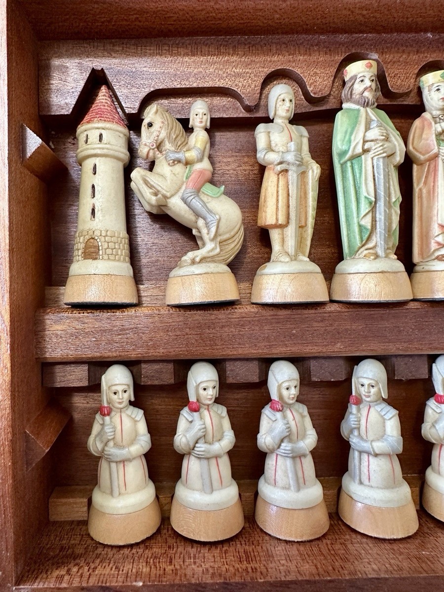 New Price! Vintage Anri Toriart “Charlemagne” Chess Set In Case | eBay