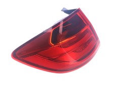 7429727 R�ckleuchte au�en links BMW 3er Touring (F31) 330d  190 kW  258 PS (07.