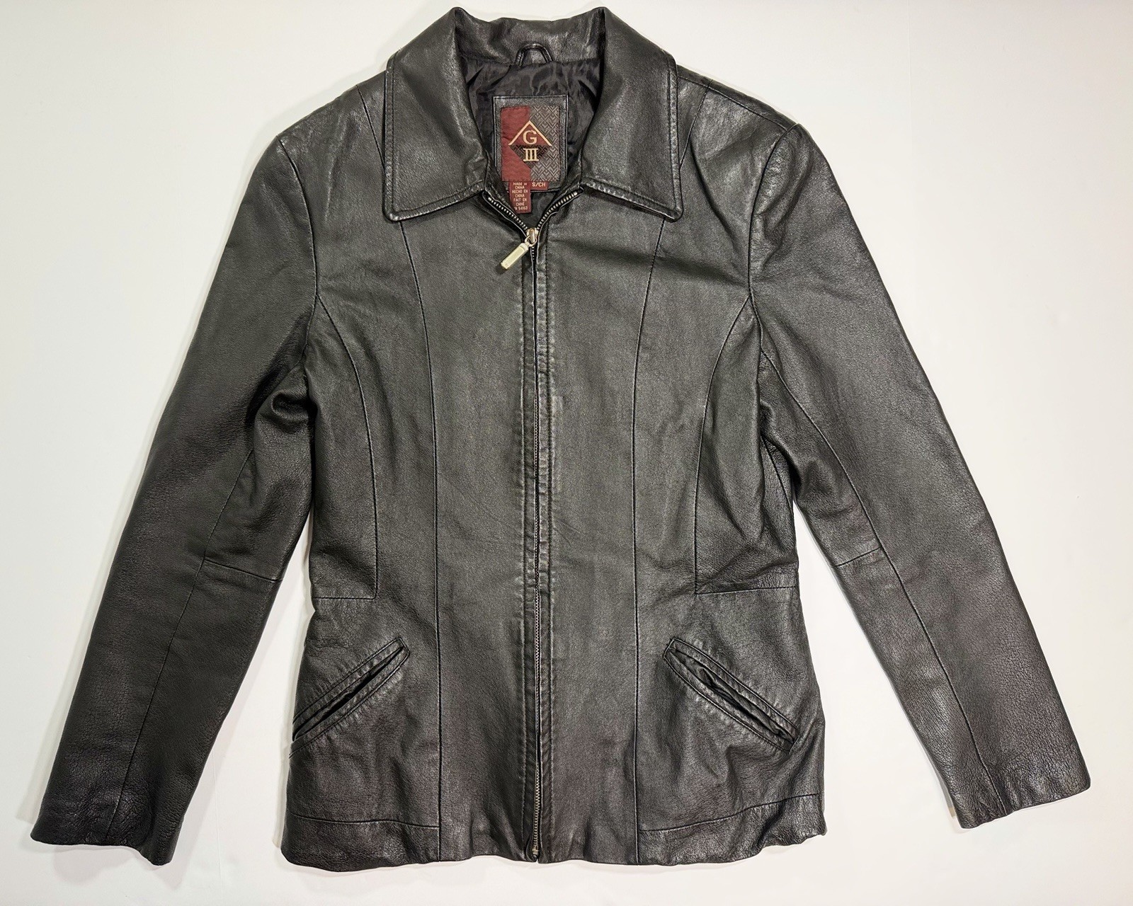 G III Women’s Small Black Full Zip Lined Pocketed Leather Jacket Vintage *Flaw*