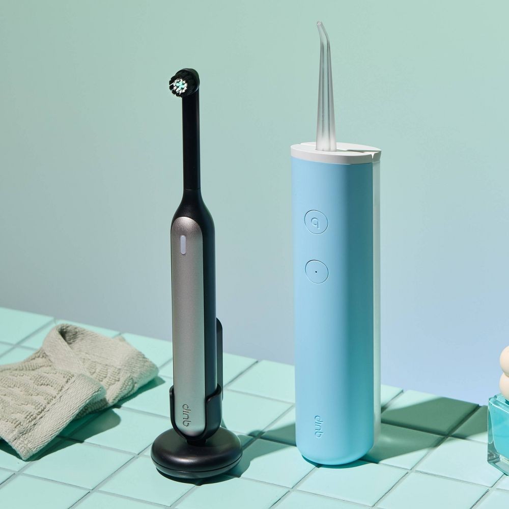 Колеблющаяся перезаряжаемая электрическая зубная щетка quip 360 Дорожный футляр -