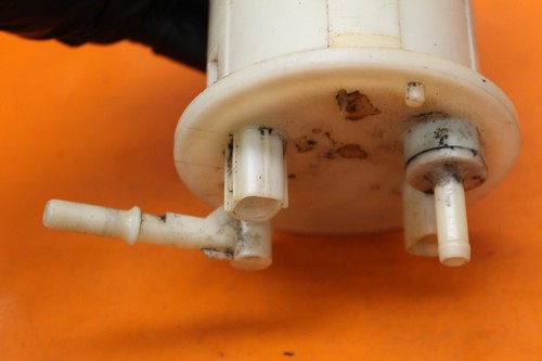 06-09 2006 YAMAHA YZF R6S OEM FUEL PUMP GAS PETROL SENDER UNIT - Picture 5 of 13