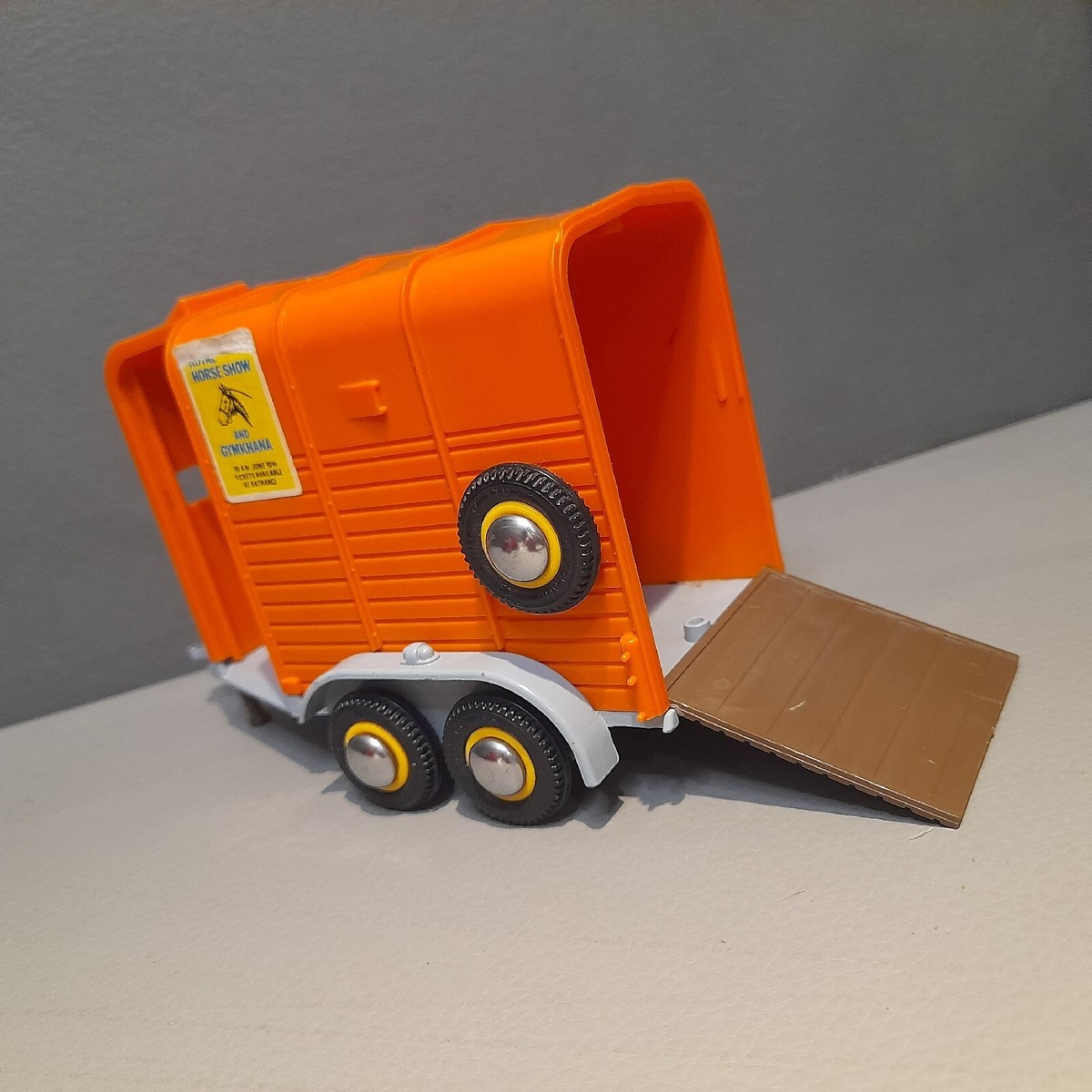 Vintage Horsebox Double Horse Box Trailer 1:32 Britains 1970s Toy