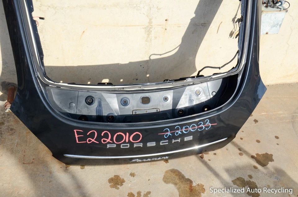 2011 PORSCHE PANAMERA REAR TRUNK LID TAILGATE OEM — 第 3/4 张图片