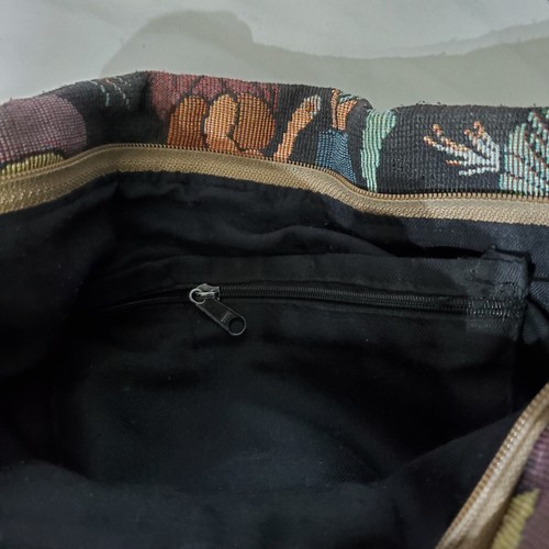 Vintage Tapestry Purse Handbag with Leather Handles - Picture 10 of 13