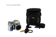 Olympus SP-510UZ Digital Camera - 7.1Mp - 10X Optical Zoom - Working Camera