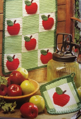 Apple medley, Kitchen decor. (#PCC-15) vintage crochet pattern