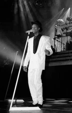 Ronnie Devoe of New Edition performs during the 'NE Heartbreak To- 1988 Photo