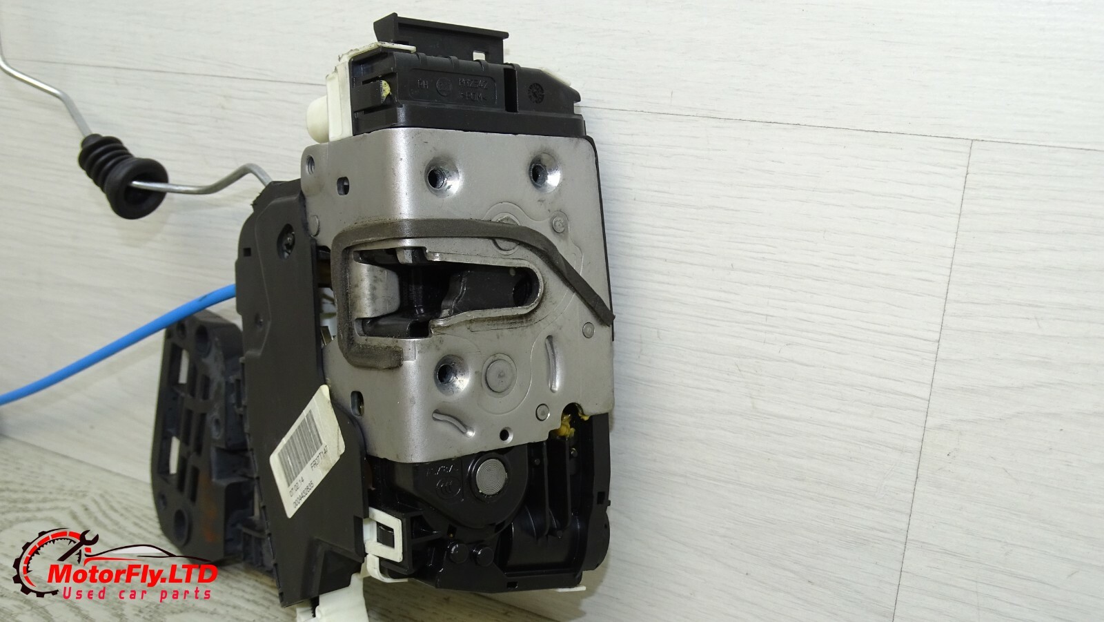 2014 MERCEDES A CLASS AMG DRIVERS FRONT RIGHT DOOR LOCK 