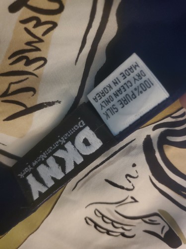 Vintage DKNY Scarf Silk Scarf 37" X 35" Fashion - Picture 7 of 7