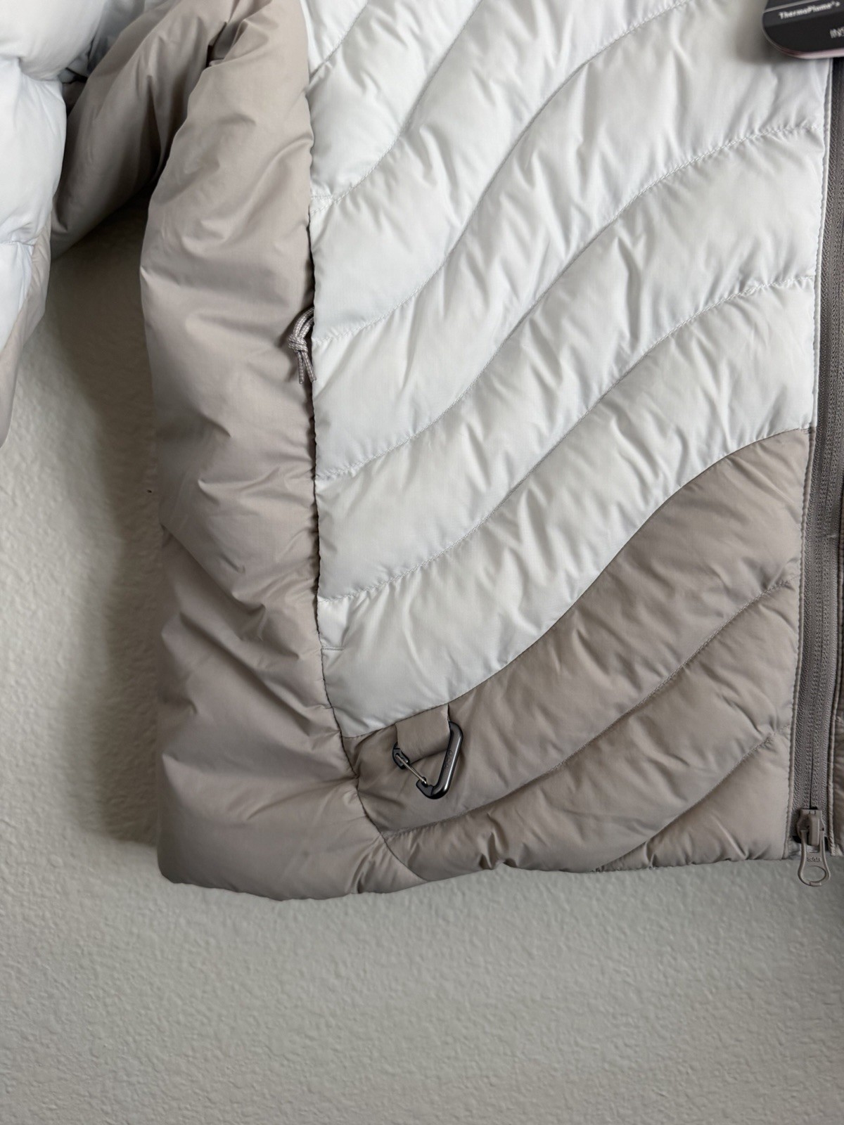 Nike ACG Lava Flow Therma-FIT ADV Primaloft Hooded Jacket Women’s Size Medium image 3