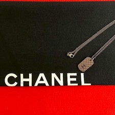 Collana CHANEL COCO Mark metallo argento sg83f