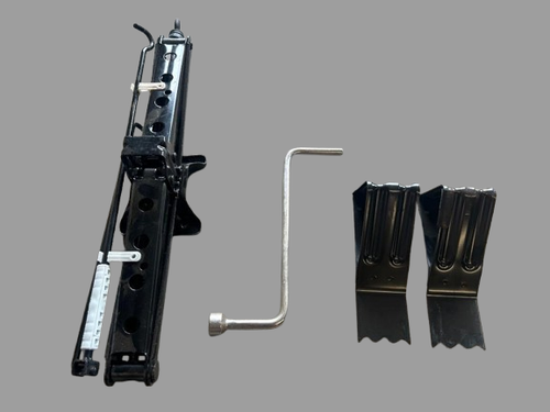 Range Rover HSE L322 03-12 OEM Factory Tool Kit W. Jack Lug Wrench Wheel Chalk - Picture 1 of 2