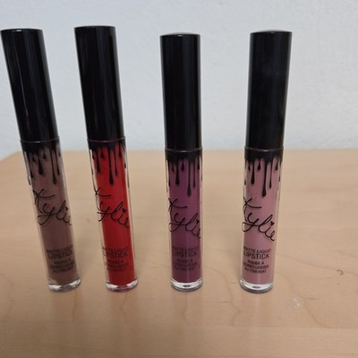 Kylie Matte Liquid Lipstick 4er Set matt Beige/Rot/Lila/Rosa
