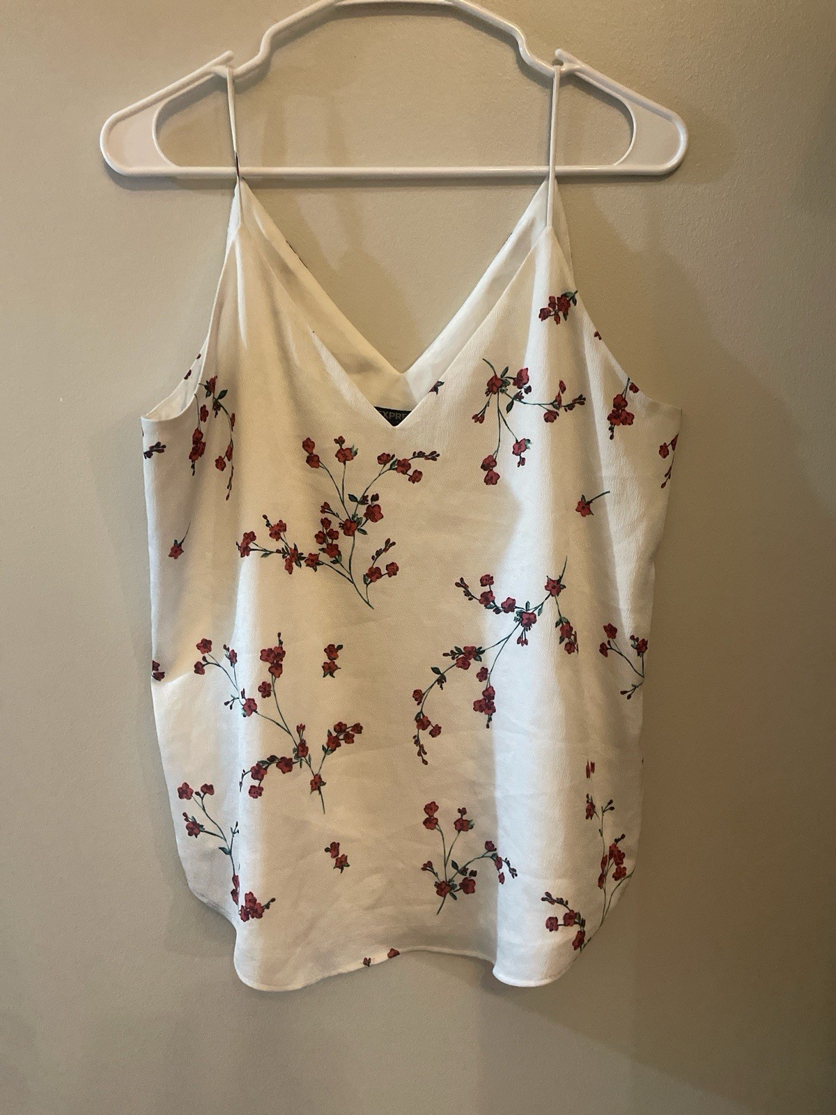 Express White Red Floral V-Neck Spaghetti Strap Sleeveless Camisole Women's M