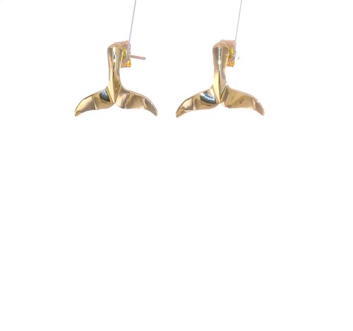 12.85mm 10k Yellow Gold 2-D Whale Tail Post Earrings - Video 1 van 1