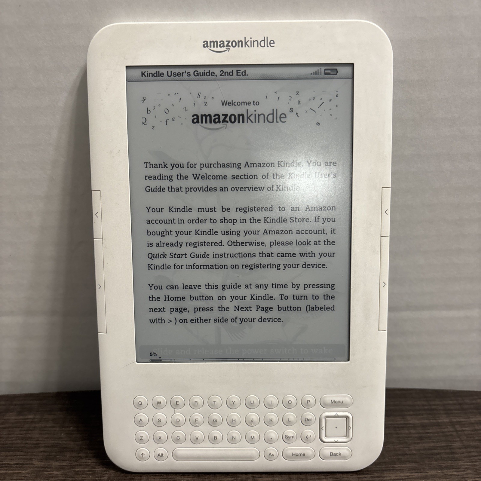 Amazon Kindle Keyboard 3rd Gen White D00901 READ DESCRIPTION
