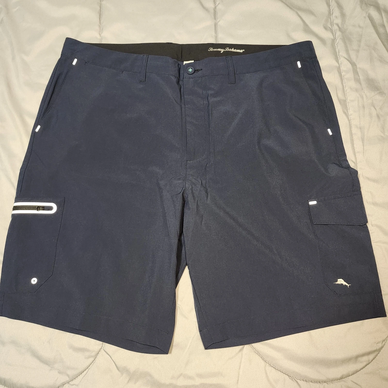 Tommy Bahama Shorts Mens 42 Navy Cayman Isles Island Zone Cargo UPF30 BoardShort